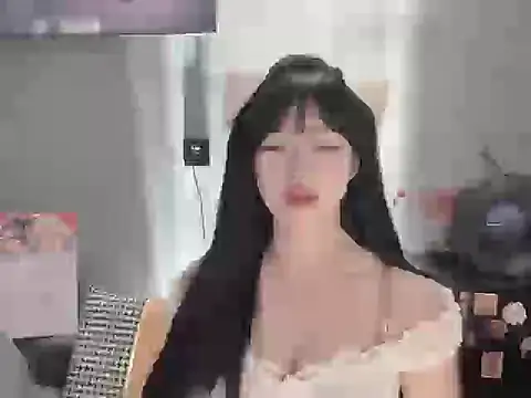 1X-xiaoyi online show from January 11, 2026, 12:21 pm