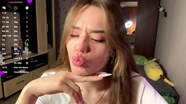 LubaSeirers online show from March 4, 2026, 3:29 pm