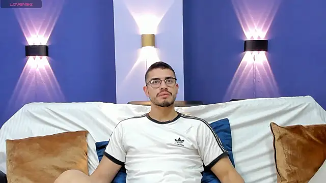 Snapshot of Jay_Grip chatting on March 12, 2026, 1:06 pm Jay Grip online show from March 12, 2026, 1:06 pm