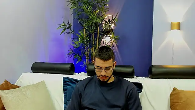 Snapshot of Jay_Grip chatting on March 14, 2026, 3:50 pm Jay Grip online show from March 14, 2026, 3:50 pm