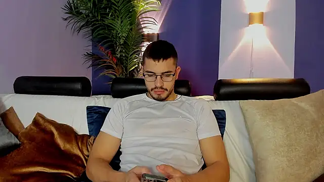 Snapshot of Jay_Grip chatting on March 15, 2026, 5:41 pm Jay Grip online show from March 15, 2026, 5:41 pm