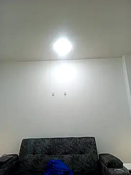 Dante Knox online show from March 12, 2026, 11:38 am