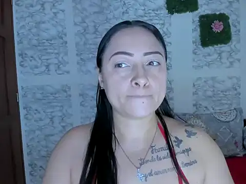 Snapshot of XXXStephanie_XXX chatting on February 4, 2026, 8:36 pm XXXStephanie XXX online show from February 4, 2026, 8:36 pm