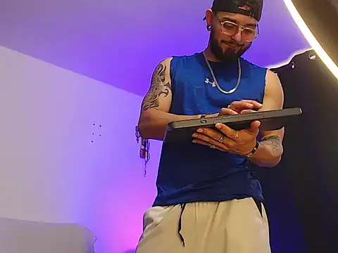 Axel Stton online show from January 11, 2026, 2:00 pm