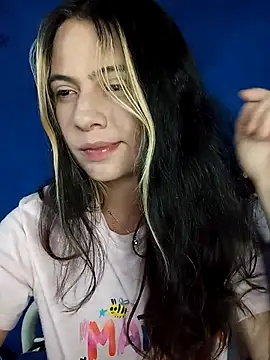 Snapshot of Megan_nica chatting on April 24, 2026, 1:52 am Megan nica online show from April 24, 2026, 1:52 am
