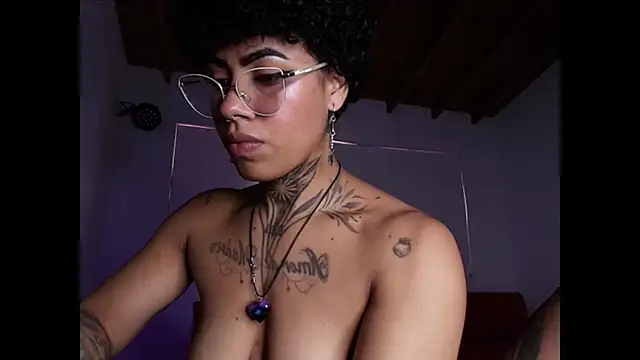 Canela Osada  online show from January 15, 2026, 12:54 pm