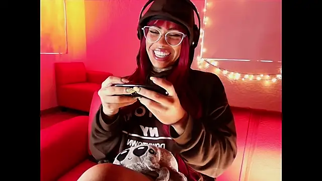 Snapshot of Canela_Osada_ chatting on January 19, 2026, 12:53 pm Canela Osada online show from January 19, 2026, 12:53 pm