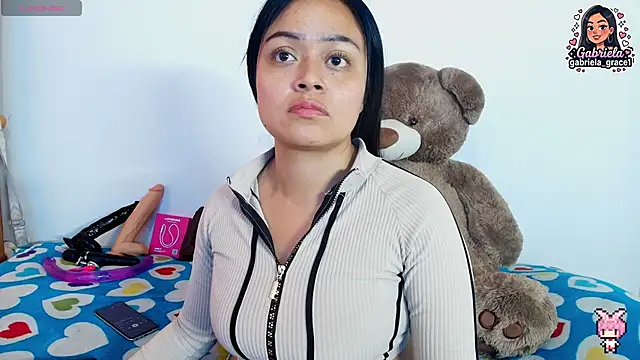 gabriela grace1 online show from April 23, 2026, 4:42 pm