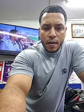 Snapshot of mago_vive chatting on June 27, 2026, 7:57 am mago vive online show from June 27, 2026, 7:57 am