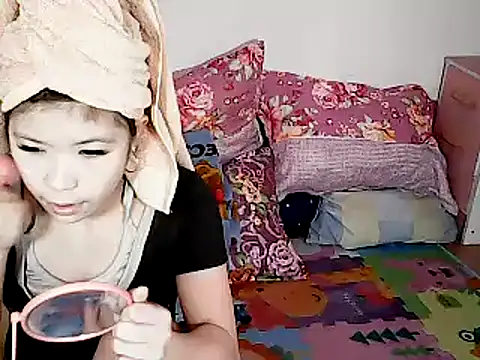 Snapshot of xxhotamizinggirl chatting on March 17, 2026, 4:21 pm xxhotamizinggirl online show from March 17, 2026, 4:21 pm