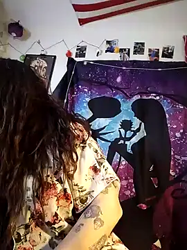 Sillyofm3 online show from February 23, 2026, 9:50 am