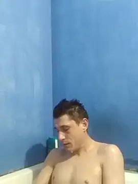 Snapshot of polonezisze chatting on January 12, 2026, 2:06 am polonezisze online show from January 12, 2026, 2:06 am