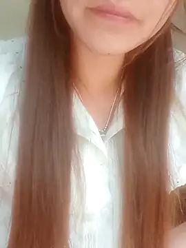 jjennyyy online show from April 10, 2026, 6:29 am