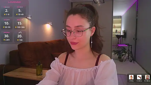 classy     online show from March 26, 2026, 1:17 pm