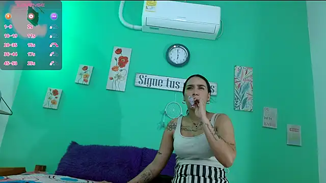 Snapshot of lucerodelamanana343 chatting on July 9, 2026, 8:02 pm lucerodelamanana343 online show from July 9, 2026, 8:02 pm