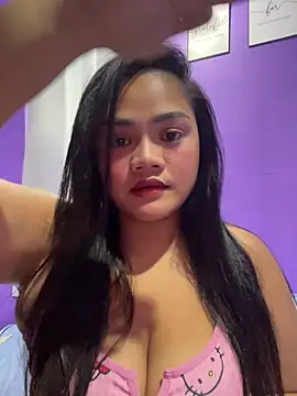 Snapshot of womanforall69 chatting on January 14, 2026, 6:19 am womanforall69 online show from January 14, 2026, 6:19 am