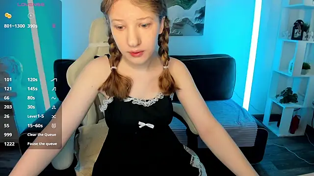 tracy aw online show from March 23, 2026, 5:22 am