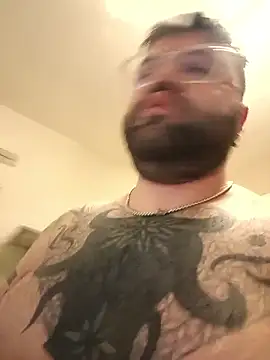 lovuoi20cm online show from January 10, 2026, 7:04 pm