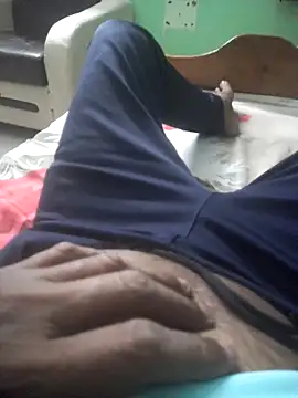 Snapshot of deshi9inch9 chatting on May 31, 2026, 6:42 pm deshi9inch9 online show from May 31, 2026, 6:42 pm