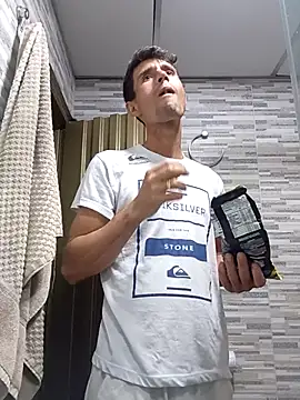 torvyHot online show from February 2, 2026, 1:26 am