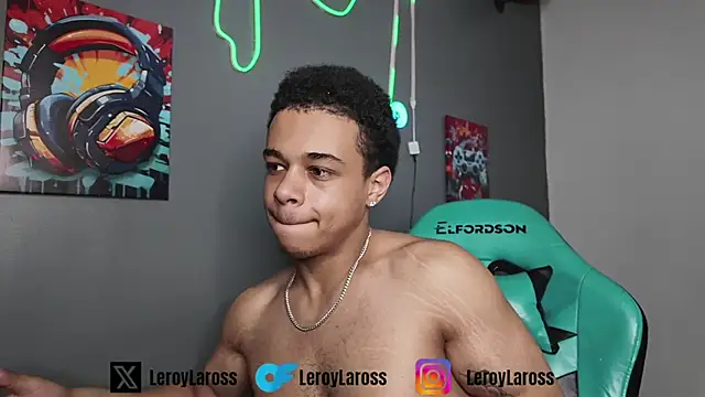 l-laross online show from May 18, 2026, 7:31 pm