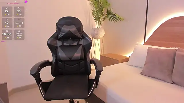 cataleya castle online show from March 6, 2026, 1:18 pm