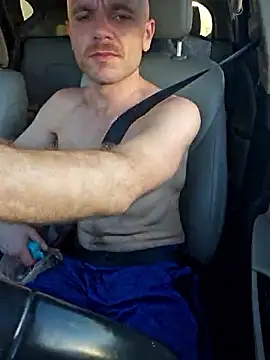 Snapshot of FrankieFuckMe chatting on April 11, 2026, 11:20 pm FrankieFuckMe online show from April 11, 2026, 11:20 pm