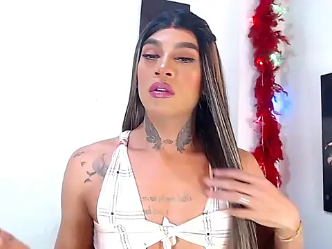 taylorqueensexx online show from May 20, 2026, 4:46 pm