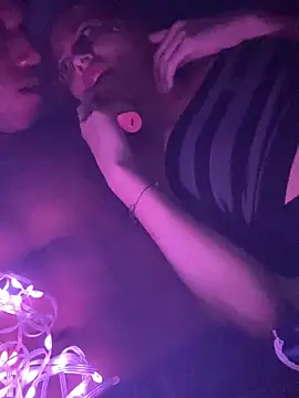 javi182025 online show from February 16, 2026, 1:57 am