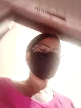 sexyqueen558 online show from March 7, 2026, 12:35 pm