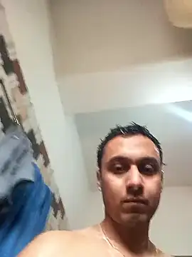 Uzieham22 online show from March 6, 2026, 7:16 am