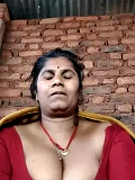 Hot di97 online show from April 9, 2026, 1:27 am