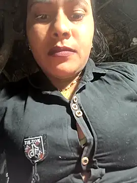 Snapshot of Hot_bh64 chatting on February 16, 2026, 2:24 pm Hot bh64 online show from February 16, 2026, 2:24 pm