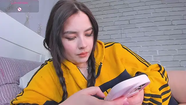 Nataly forsy online show from March 19, 2026, 1:15 pm