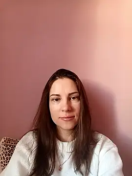 She-Moon online show from January 13, 2026, 7:46 am