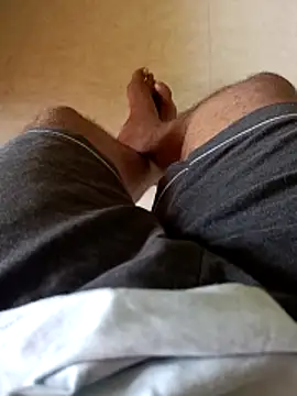 Snapshot of Harishtamil26 chatting on February 10, 2026, 3:54 am Harishtamil26 online show from February 10, 2026, 3:54 am