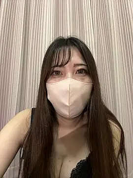 Runa channel online show from March 4, 2026, 5:41 pm