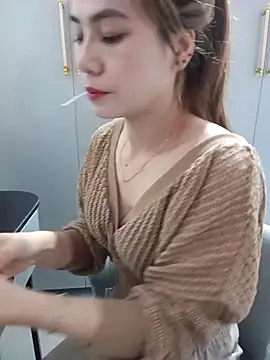 Snapshot of Llabi2k chatting on January 15, 2026, 2:49 am Llabi2k online show from January 15, 2026, 2:49 am