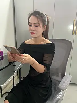 Llabi2k online show from March 17, 2026, 8:39 am