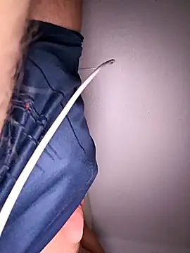 zafiro19xh online show from April 10, 2026, 10:03 pm