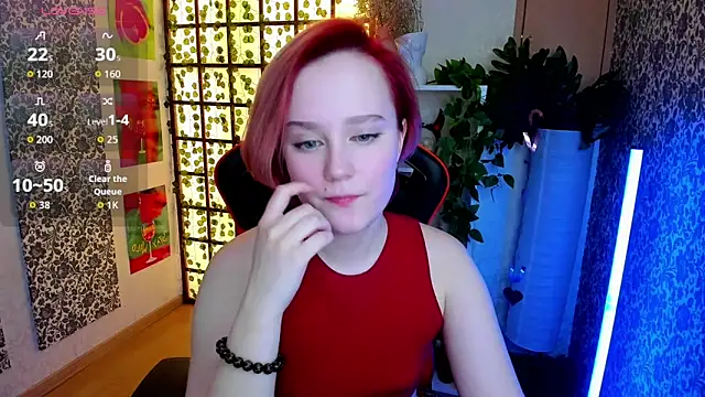 Ellie Heavenly online show from April 9, 2026, 8:53 am