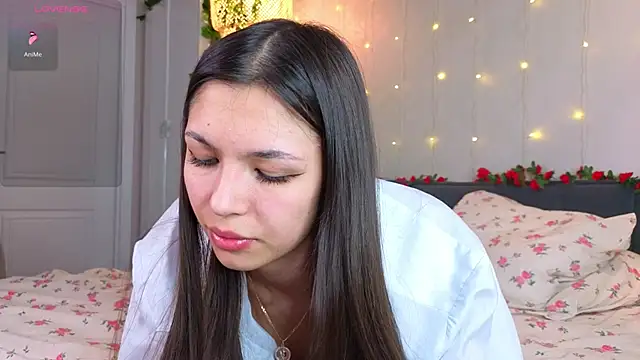 Snapshot of NeliaBermea chatting on February 20, 2026, 7:14 pm NeliaBermea online show from February 20, 2026, 7:14 pm