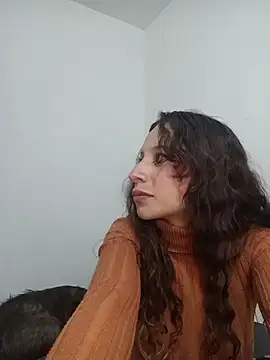 AlexxaAndRileyy online show from April 5, 2026, 6:27 pm