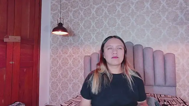 Snapshot of sami_1_8 chatting on April 8, 2026, 5:35 pm sami 1 8 online show from April 8, 2026, 5:35 pm