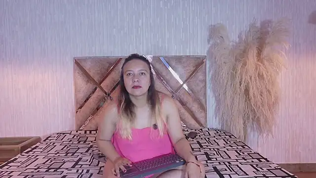 Snapshot of sami_1_8 chatting on April 15, 2026, 4:19 am sami 1 8 online show from April 15, 2026, 4:19 am