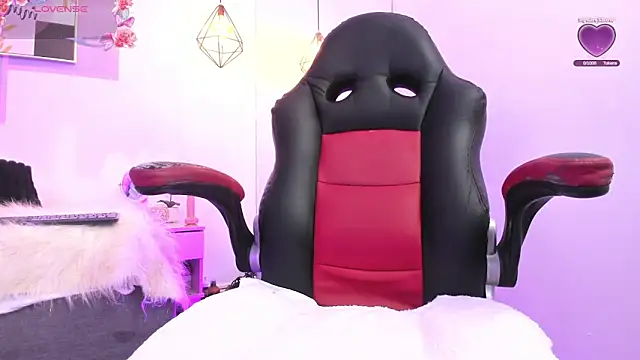 april jones05 online show from February 24, 2026, 11:19 am