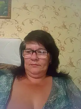 NysiOlsen online show from July 8, 2026, 2:10 pm