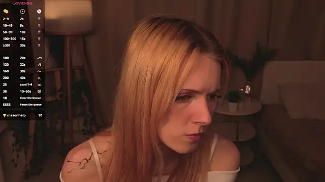 Snapshot of JuanaSumma chatting on April 16, 2026, 6:14 am JuanaSumma online show from April 16, 2026, 6:14 am