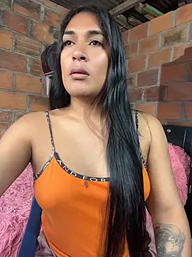  sweetdanny  online show from June 7, 2026, 6:44 pm