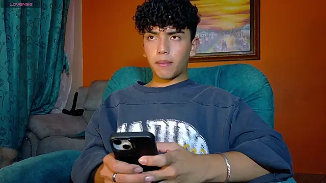 Nick Twink online show from April 18, 2026, 3:21 am